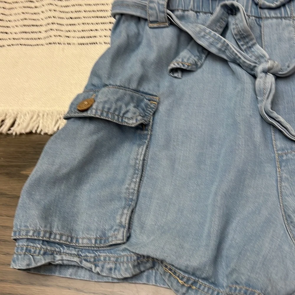 Jolt - Picture 2 of 6